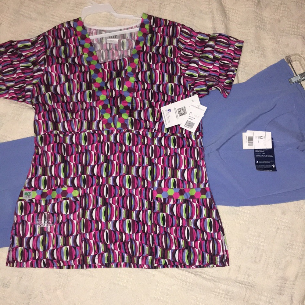 Scrub top multi color Pants: matches the blue